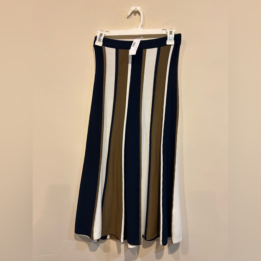 J. Crew Sweater Midi Skirt in Stripe. NEW with tags!